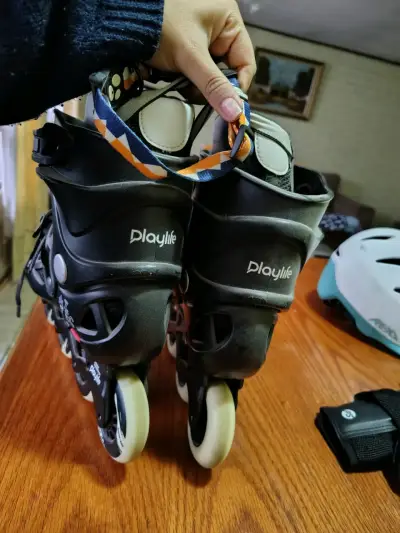Patines Playlife + Casco REKD + Protecciones Power - miniatura 3