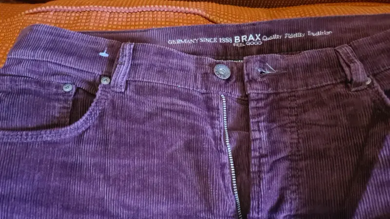 Pantalón de cotelé morado corte vaquero sin uso - 3