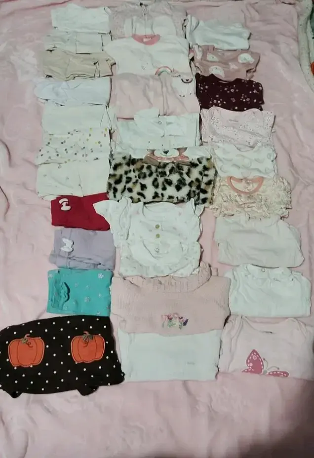 Lote de ropa infantil variada - 2