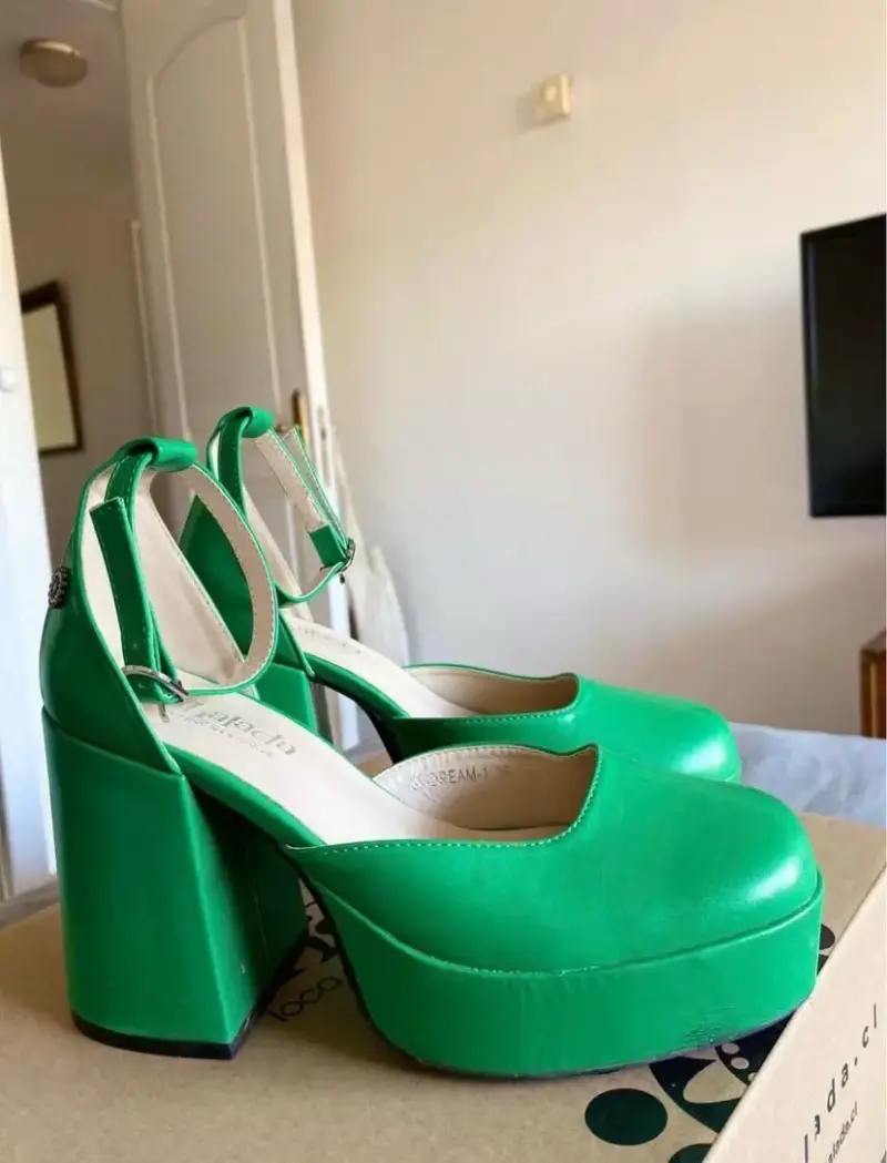 Zapatos verdes de plataforma - 1