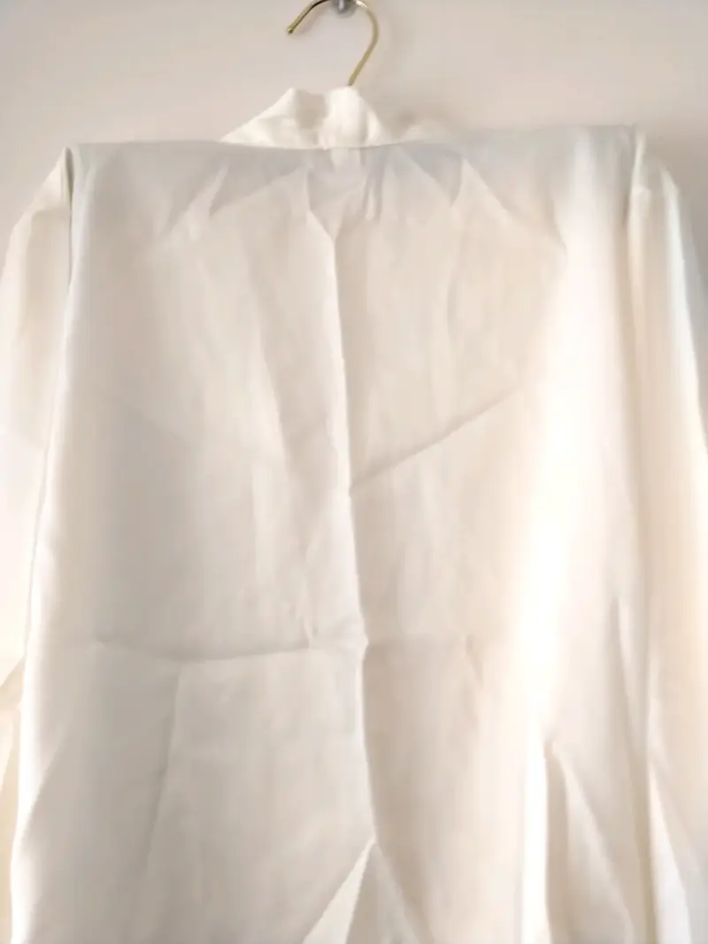 Blusa blanca elegante - 6