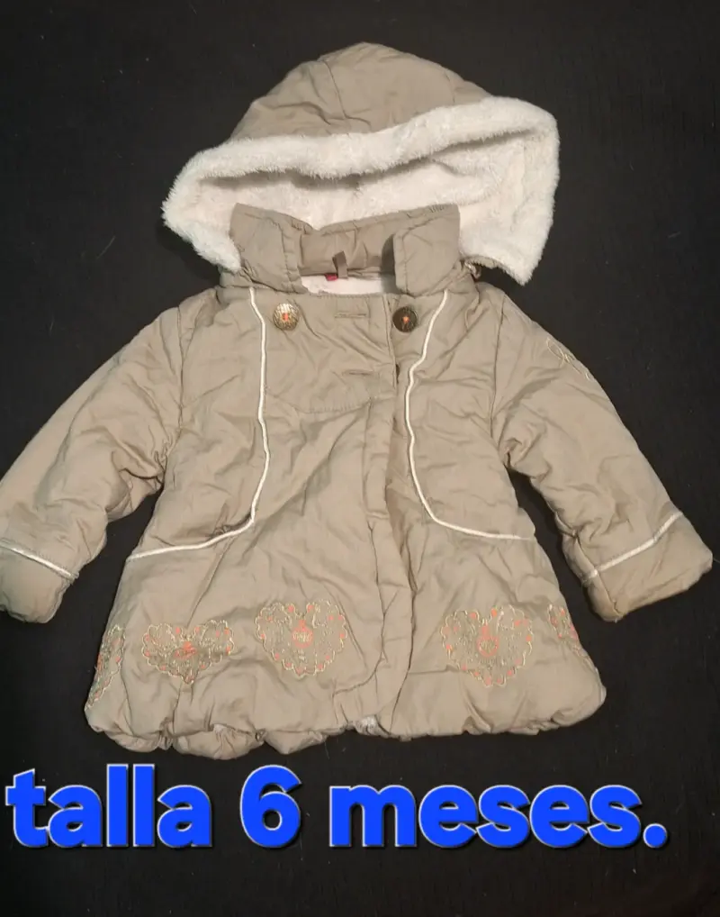 Abrigo infantil gris con capucha - 4