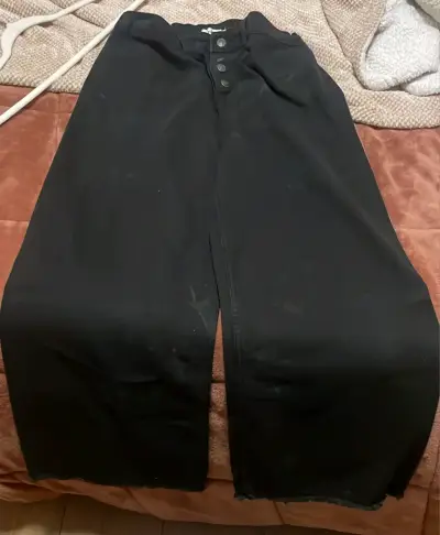 Pantalones negros anchos - miniatura 1