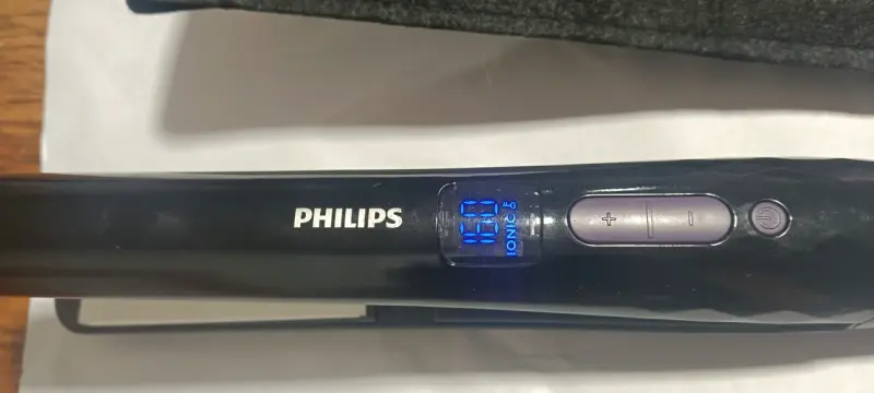 Plancha de pelo Philips Care & Control - 4