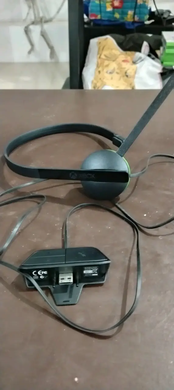 Consola Xbox One con 2 mandos - 3