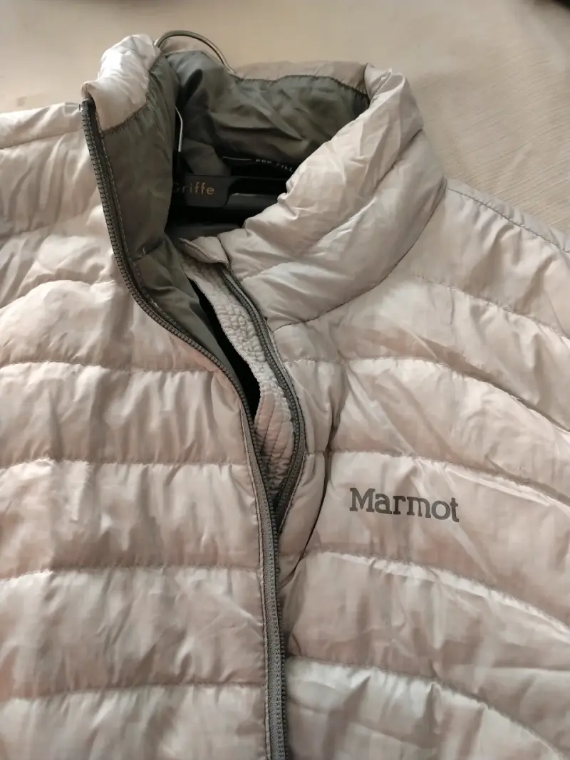 Chaqueta puffer gris Marmot - 2