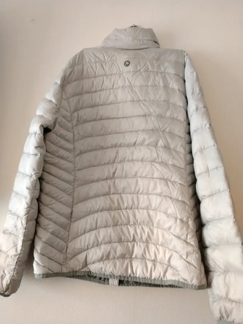 Chaqueta puffer gris Marmot - 6
