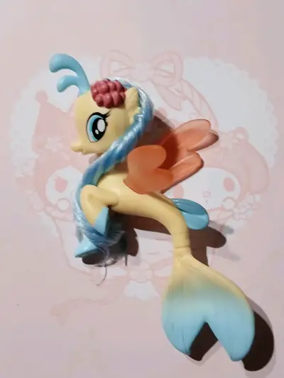 Figura My Little Pony Princesa Skystar - miniatura 1