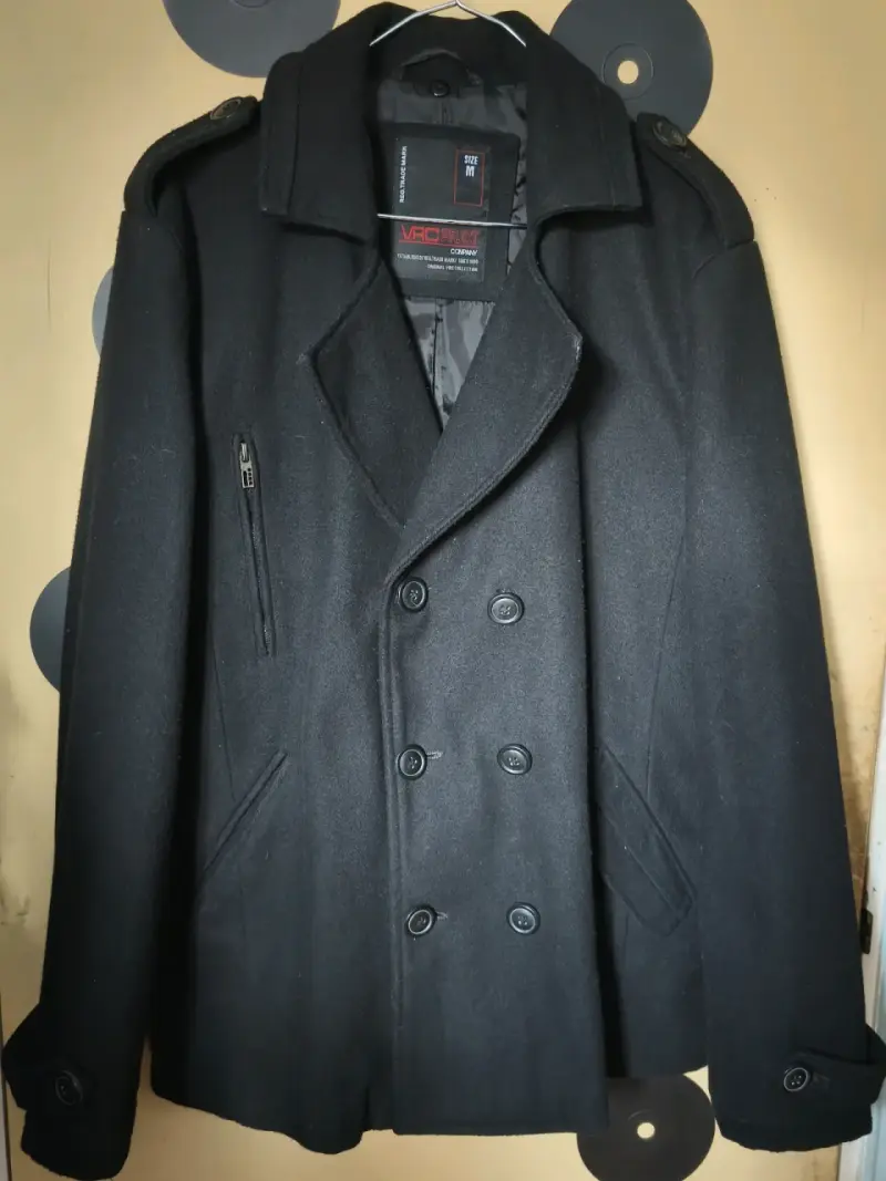 Abrigo negro elegante M - 1