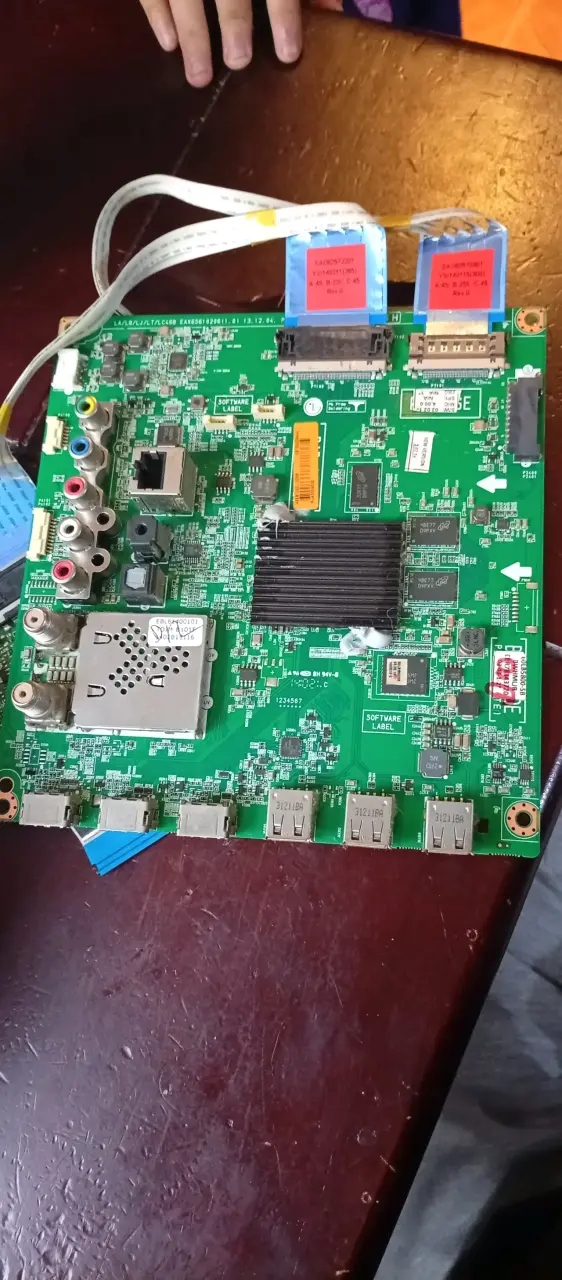 Placa electrónica para TV - 3