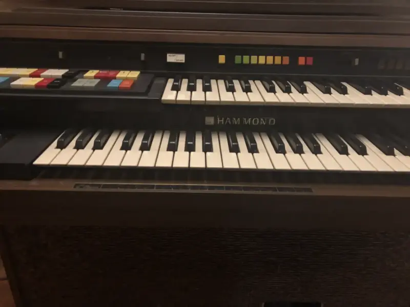 Órgano vintage Hammond
