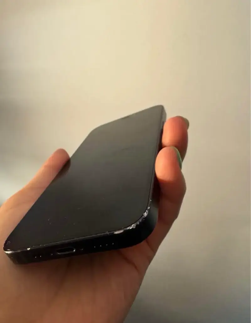 iPhone 12 mini negro en buen estado - 4