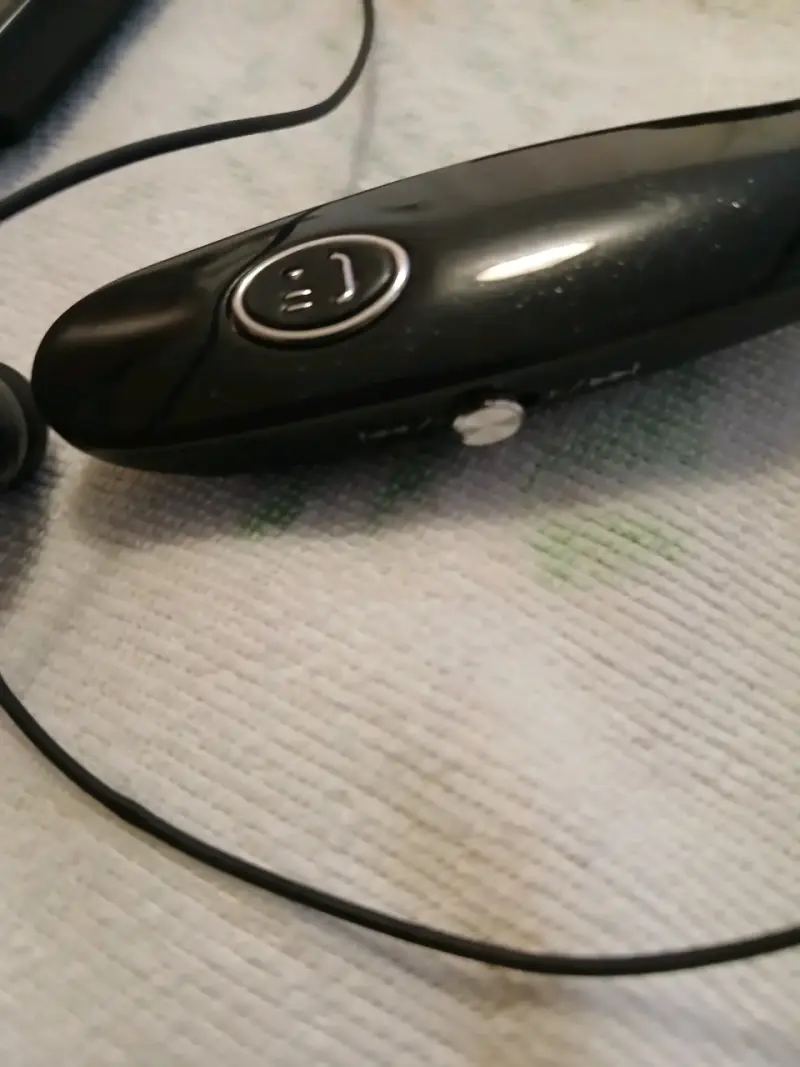 Auriculares Bluetooth negros - 2