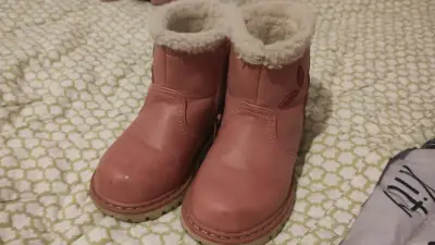 Botines rosados con forro interior - miniatura 2
