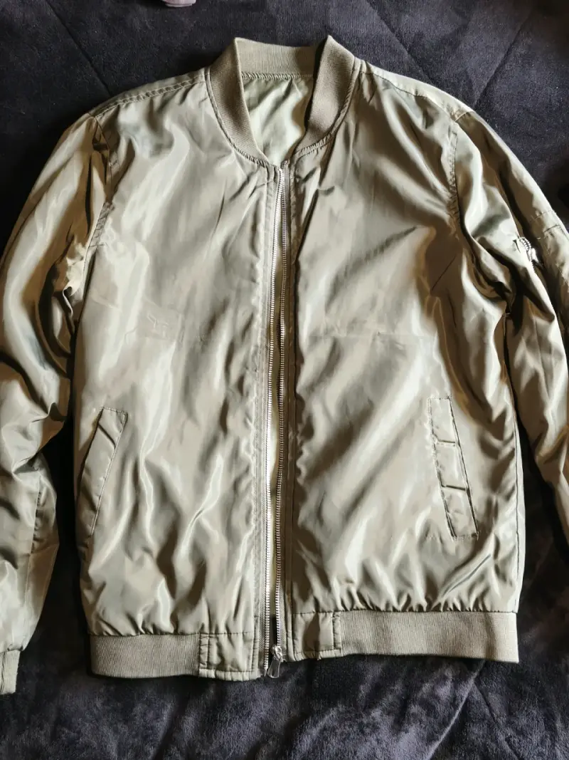 Chaqueta bomber verde oliva - 1
