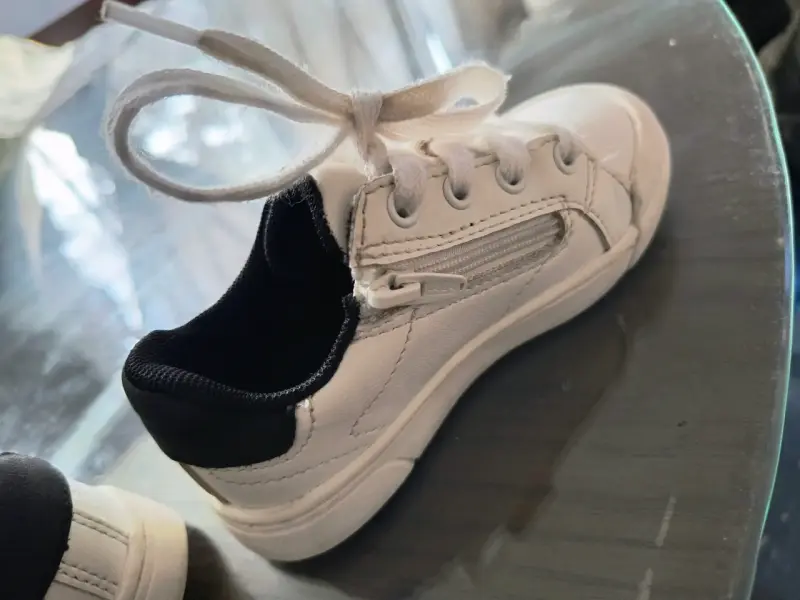 Zapatillas blancas para niño - 3