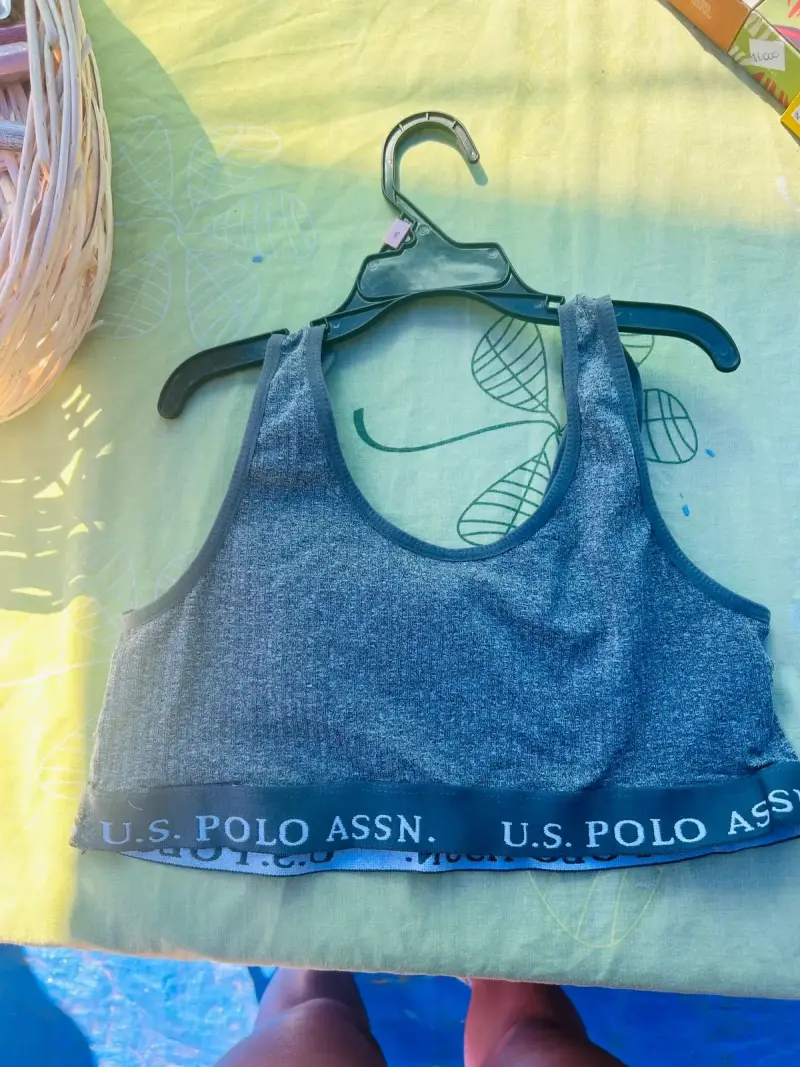 Top deportivo U.S. Polo gris - 3