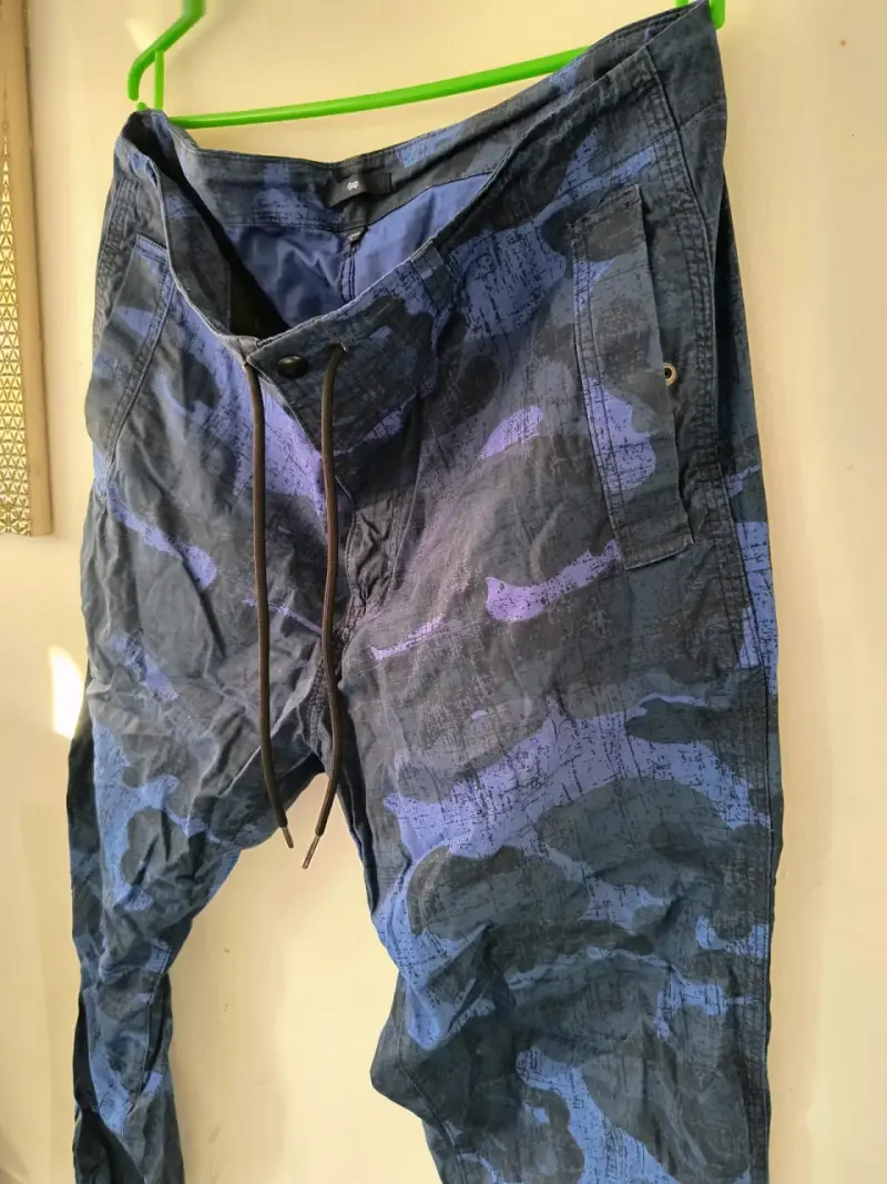 Pantalones joggers azul camuflaje - 2