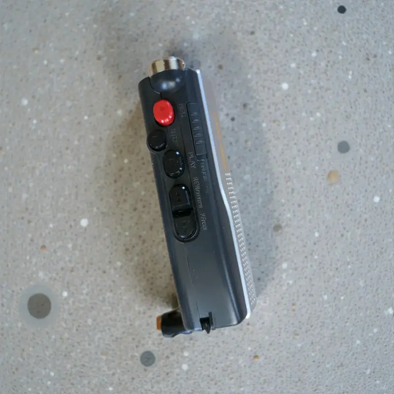 Grabadora cassette Sony TCM-150 - 4