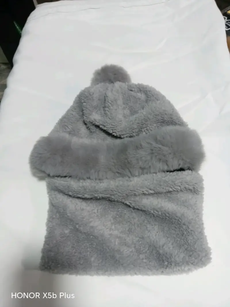 Gorro y cuello marrón con forro - 2