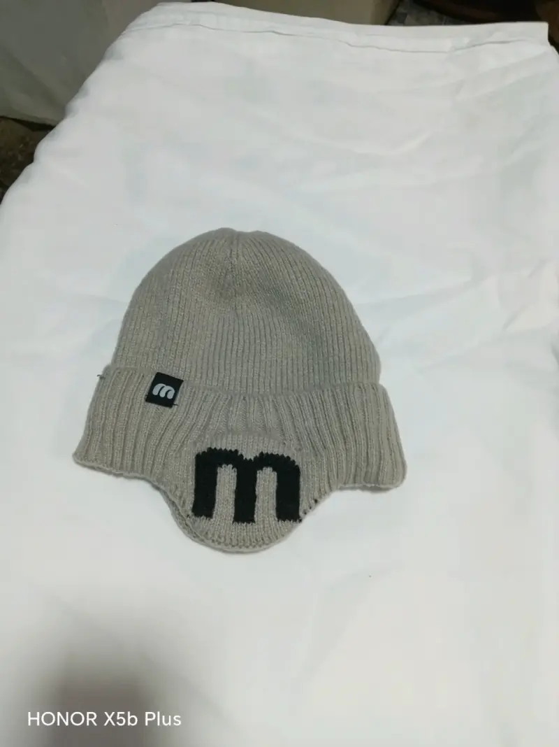 Gorro y cuello marrón con forro - 4