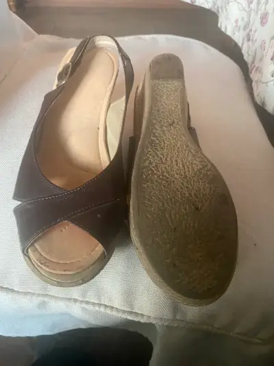 Sandalias de cuero marrón - miniatura 2