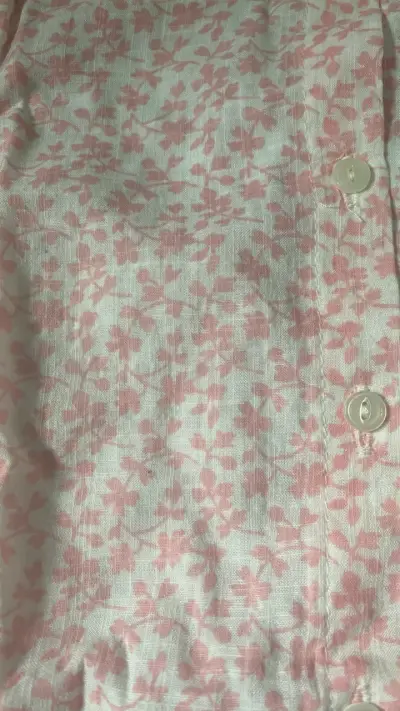Camisa infantil rosada estampada - miniatura 4