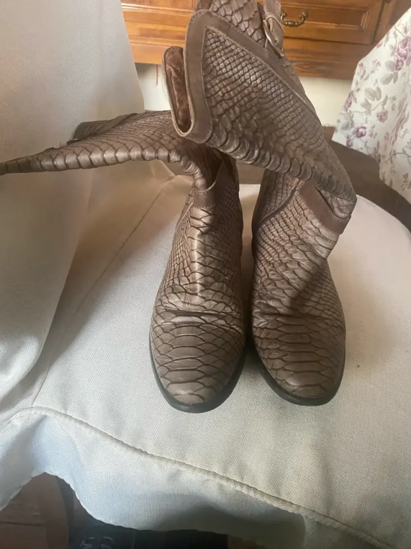 Botas de cuero reptil marrón - 1