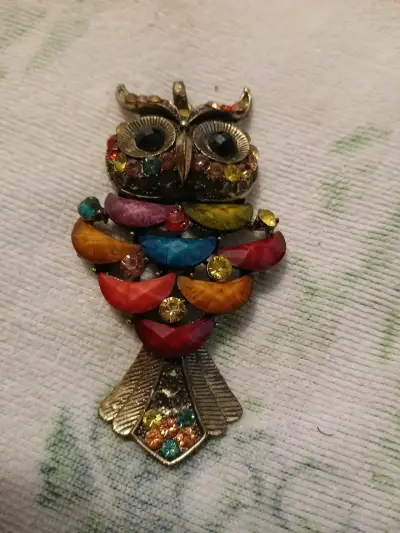 Broche de búho multicolor vintage - miniatura 1