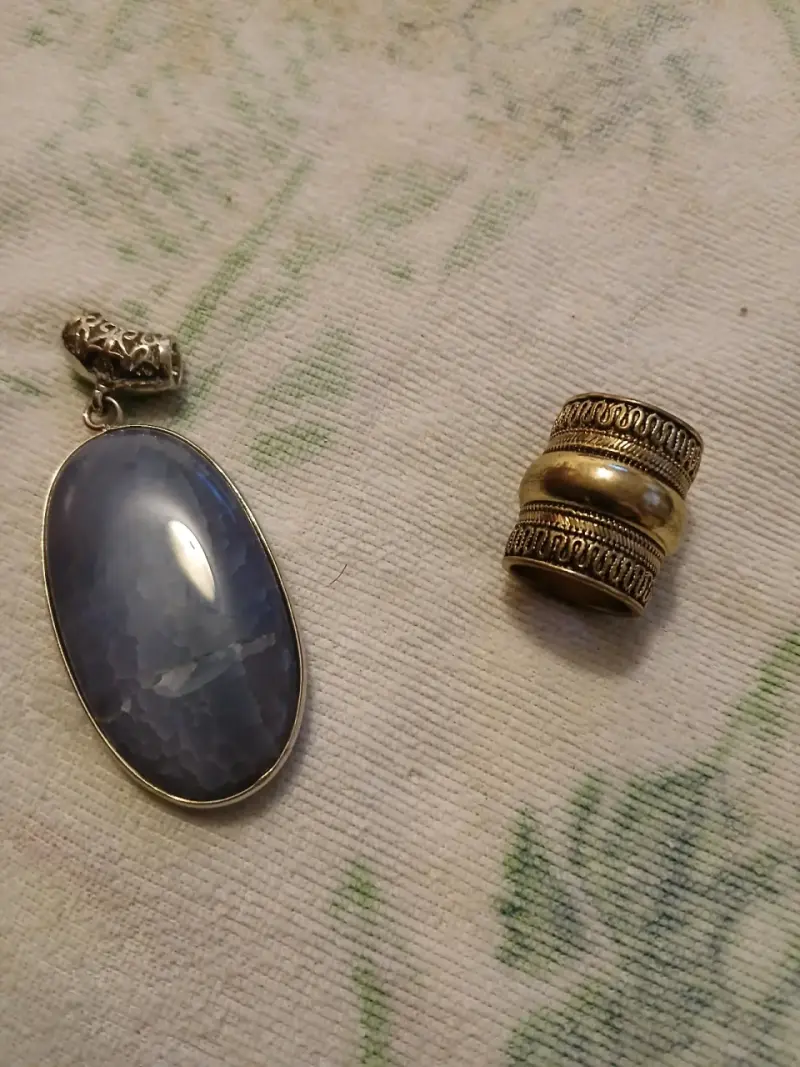 Colgante y anillo vintage - 1
