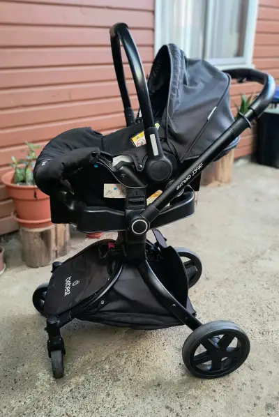 Coche de bebé Bebesit plegable - miniatura 4