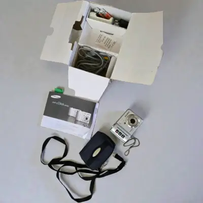 Cámara Samsung FF-222 con estuche - miniatura 3