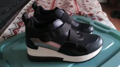 Zapatillas deportivas negras - miniatura 2