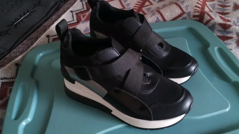Zapatillas deportivas negras - 3