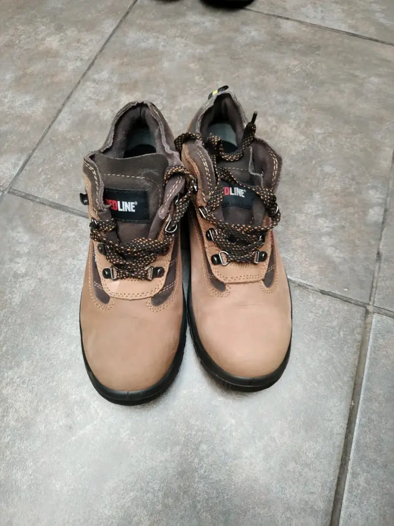 Botas de trabajo variadas - 2