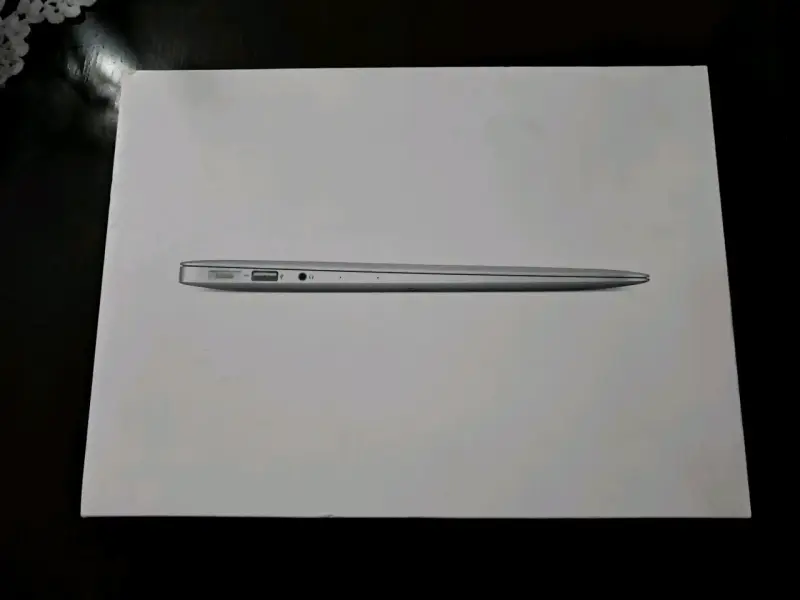 Laptop MacBook Air 13 pulgadas - 4