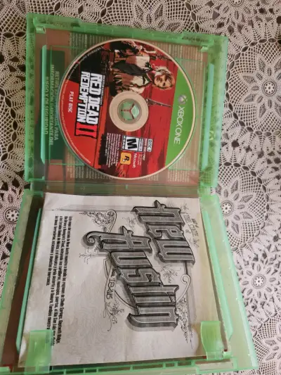 Videojuego Red Dead Redemption II Xbox One - miniatura 2