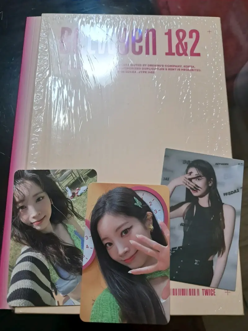 Álbum y photocards twice - 2