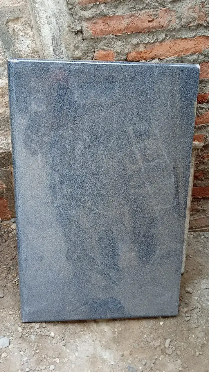 Piedra de granito negro