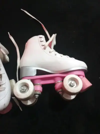 Patines de Cuatro Ruedas Blancos - miniatura 4