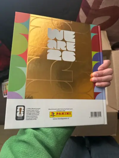 Álbum Panini Mundial 2026 tapa dura gold - miniatura 2