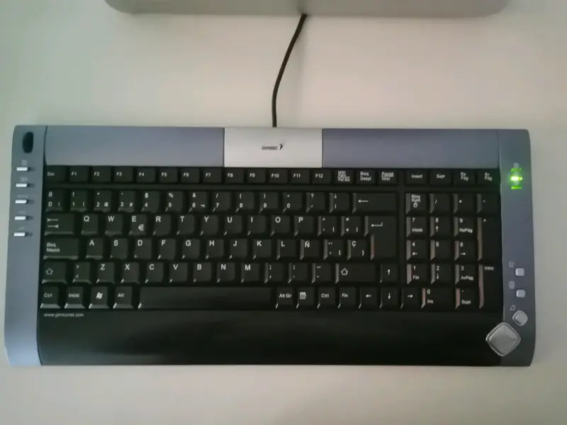 Teclado Genius  teclado multimedia. - 2