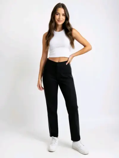 Pantalones deportivos negros - miniatura 3