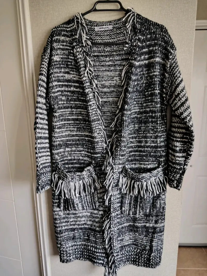 Cardigan tejido blanco y negro - 3