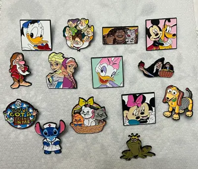 Colección de pines temáticos - miniatura 3