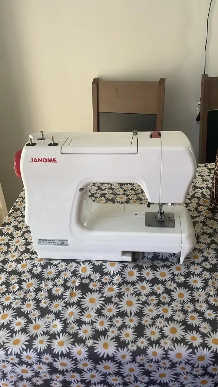 Máquina de coser Janome 3016 blanca - 2