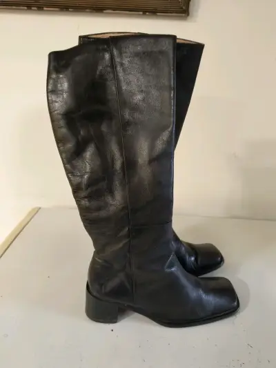 Botas altas de cuero negrotaco y punta cuadrada - miniatura 6