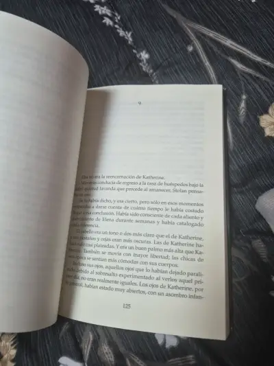 Libro Despertar de L. J. Smith - miniatura 3