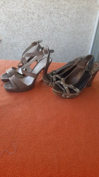Sandalias Pollini de taco alto marrones - miniatura 2