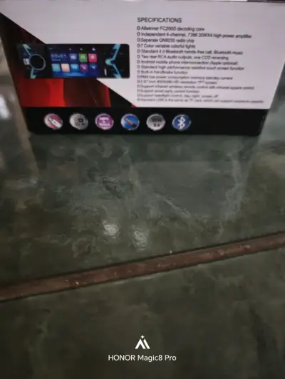 Reproductor MP5 digital para auto - miniatura 2
